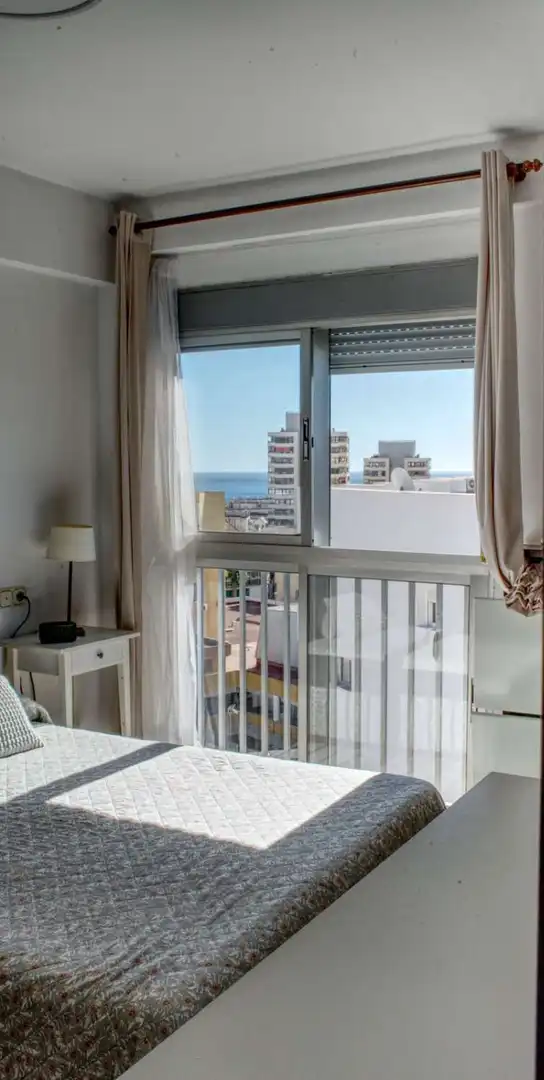 Schlafzimmer von Dachboden zum Verkauf in Torremolinos mit Terrasse
