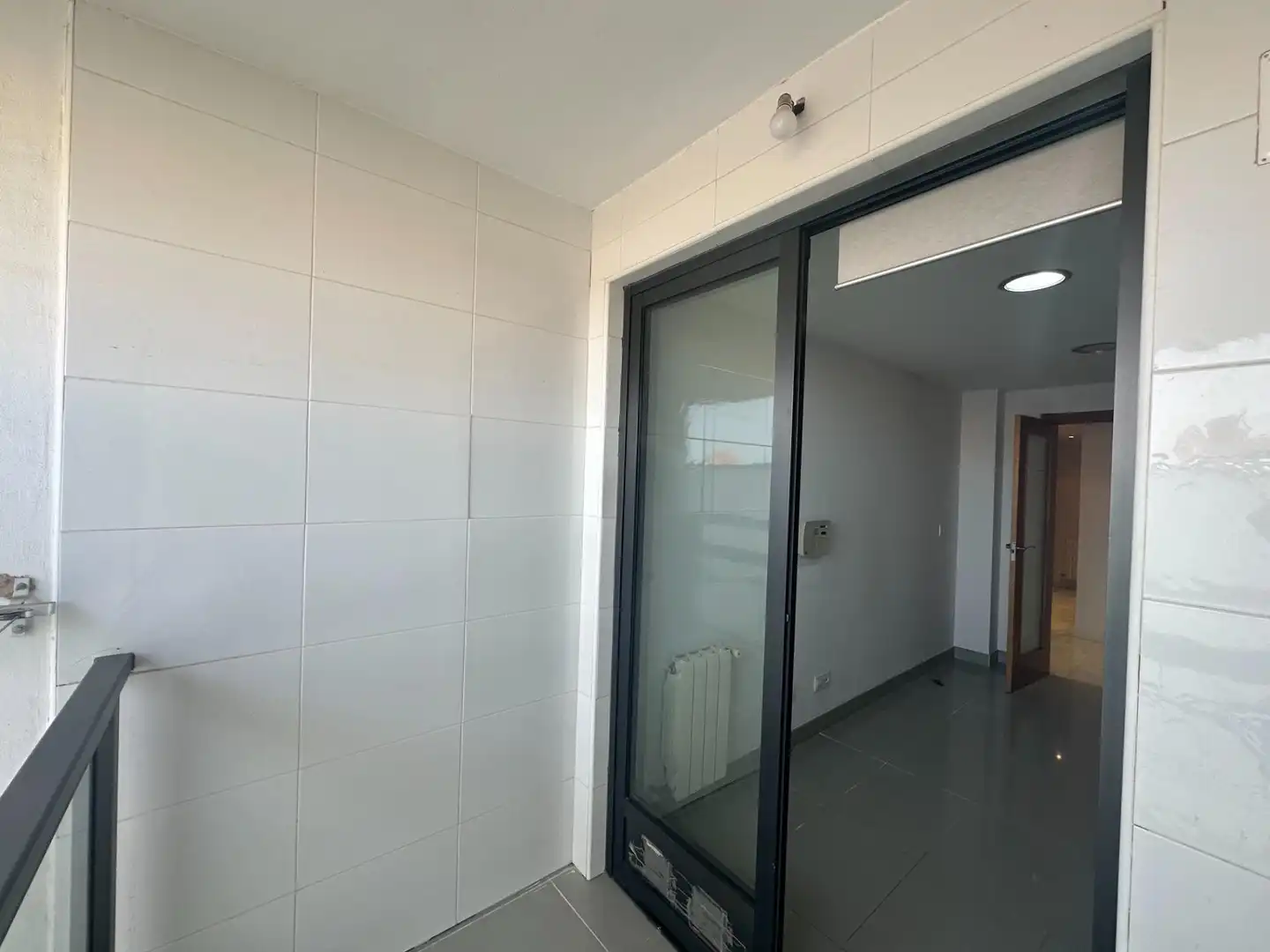 Piso de alquiler en Alicante / Alacant con Aire acondicionado y Piscina comunitaria