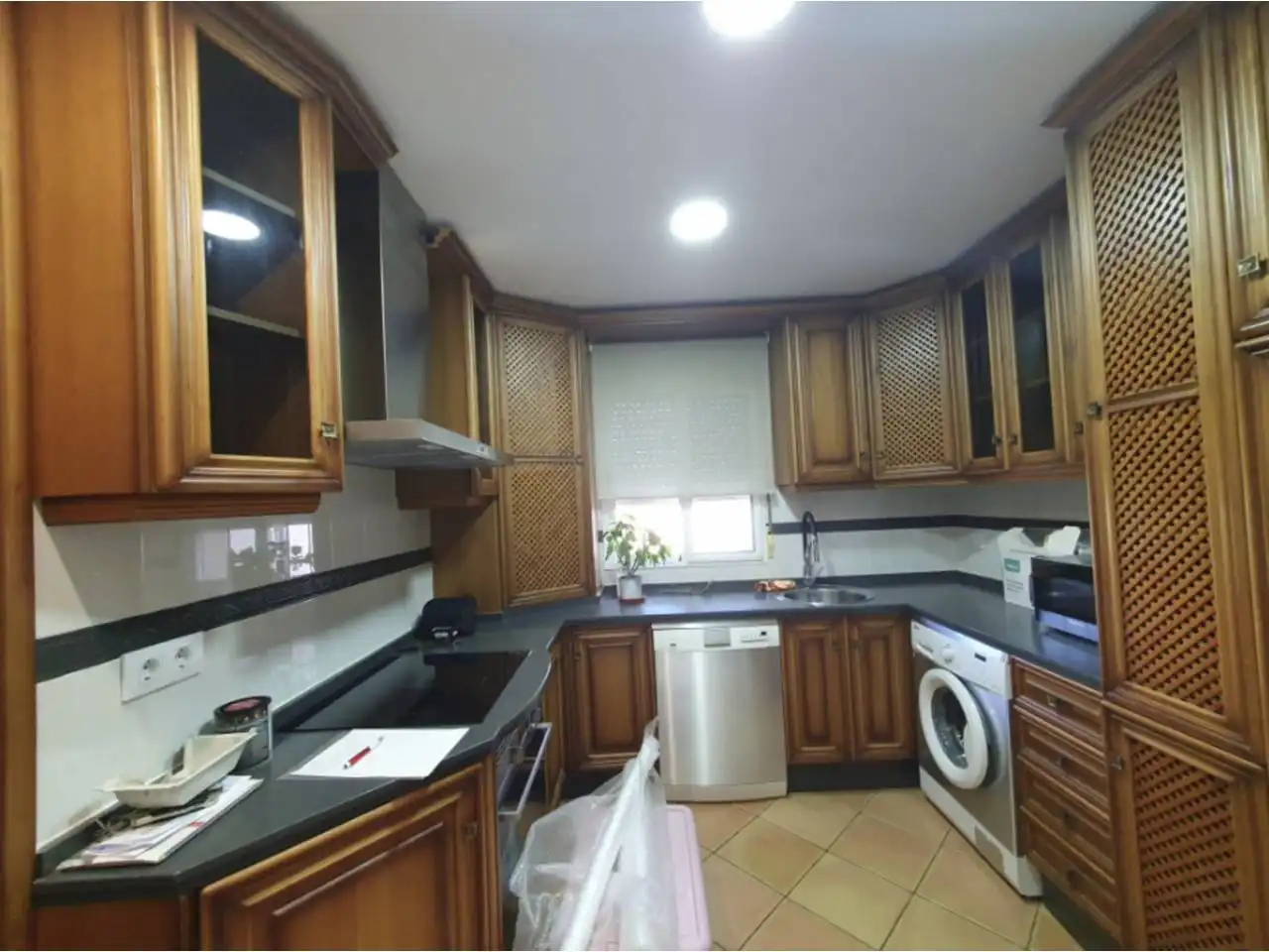 Cocina de Apartamento de alquiler en Badajoz con Aire acondicionado, Calefacción y Trastero