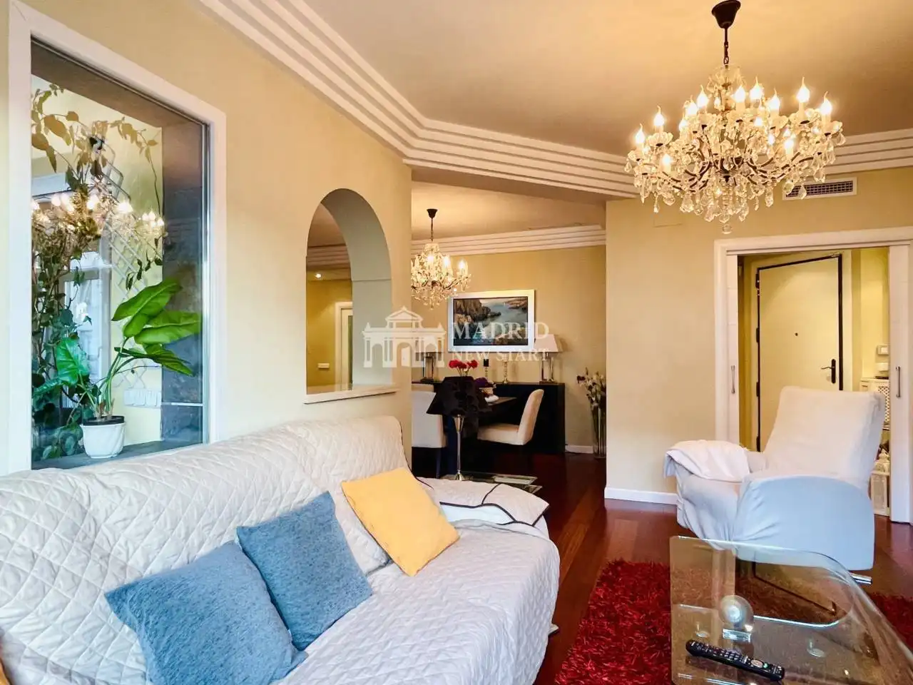 Wohnzimmer von Wohnung zur Miete in Madrid mit Klimaanlage, Heizung und Parkett