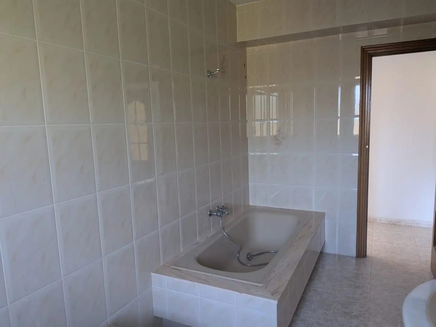 Badezimmer von Wohnung zum Verkauf in Curtis