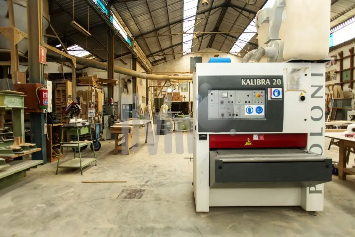 Industrial building for sale in Renfe - Bulevar 1ª y 2ª Fase, imagen 5