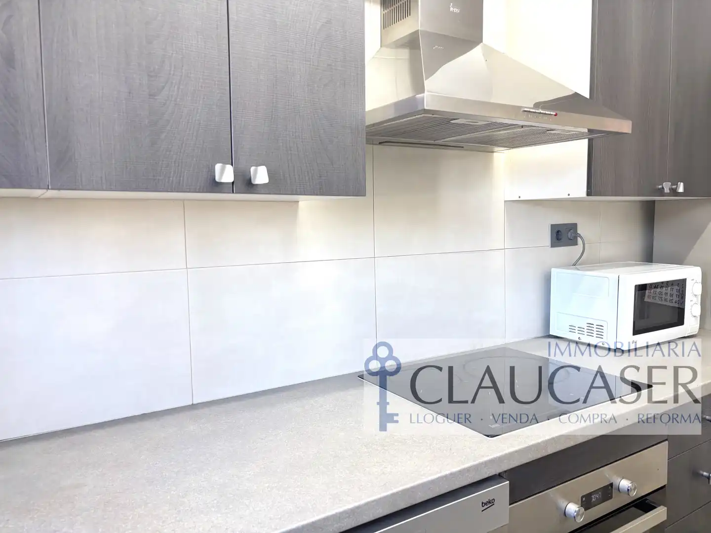 Cuina de Casa o xalet en venda en Rubí amb Calefacció