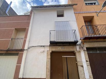 Vista exterior de Finca rústica en venda en Alcalà de Xivert amb Terrassa