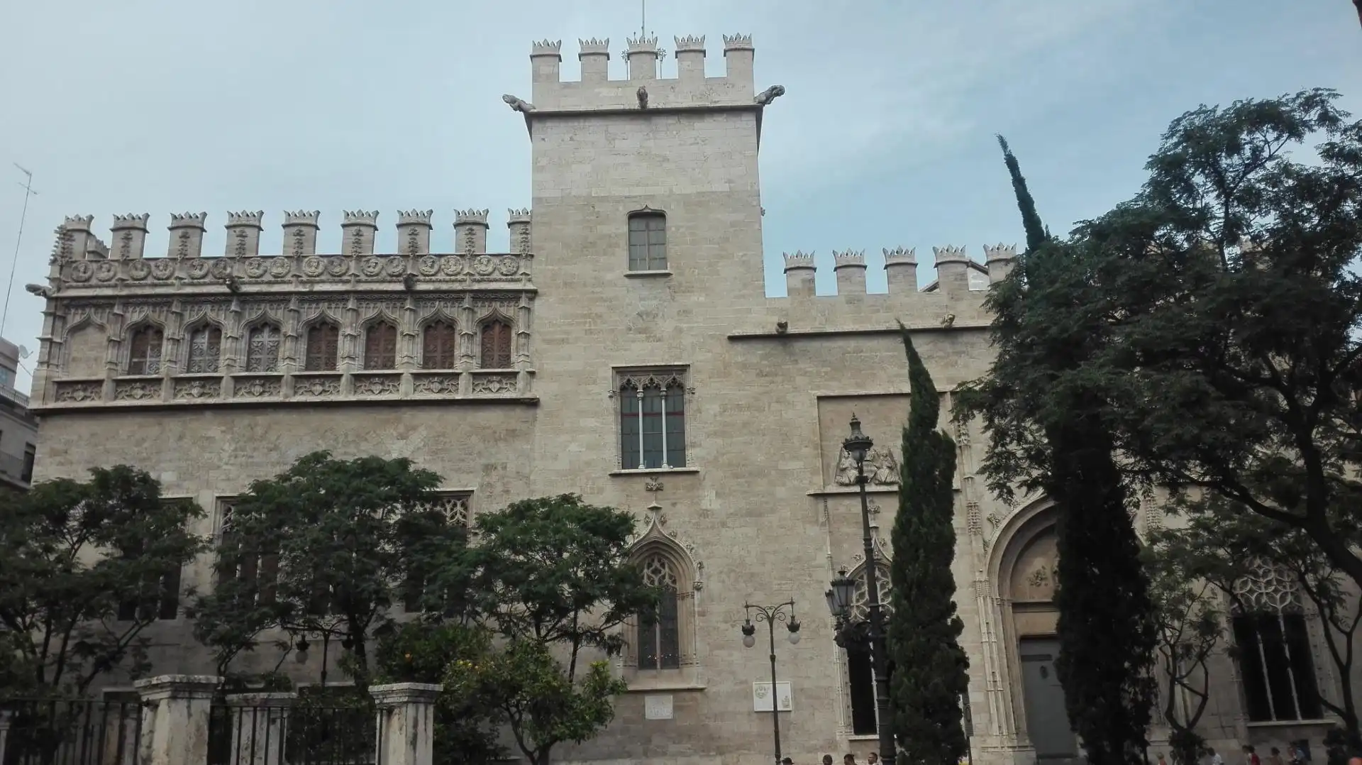 Außenansicht von Dachboden zur Miete in Valencia mit Klimaanlage, Heizung und Terrasse