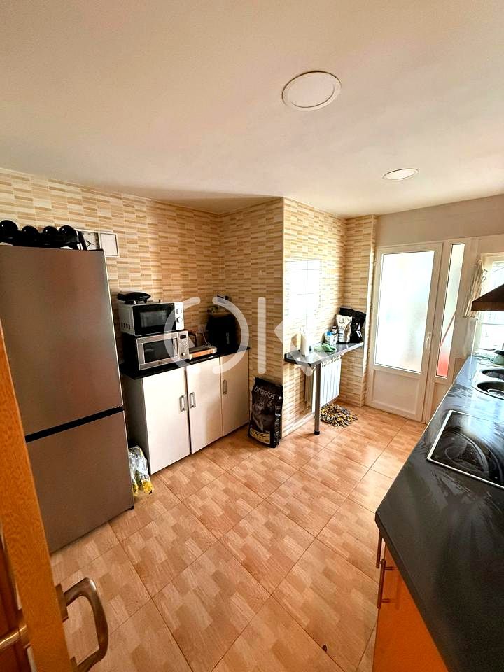 Kitchen of Flat to rent in Coria