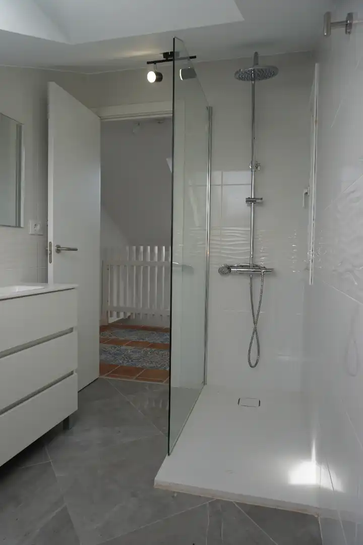 Bathroom of Flat for sale in Melide  with Heating, Terrace and Balcony