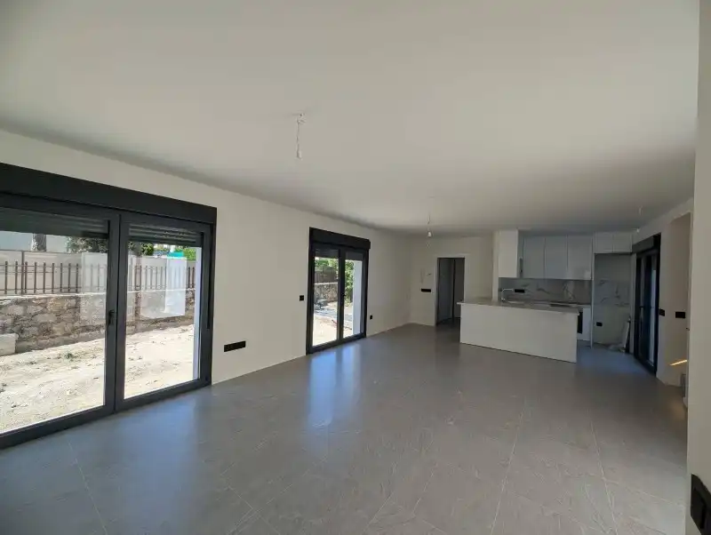 Casa adosada en venta en El Espinar con Calefacción y Terraza