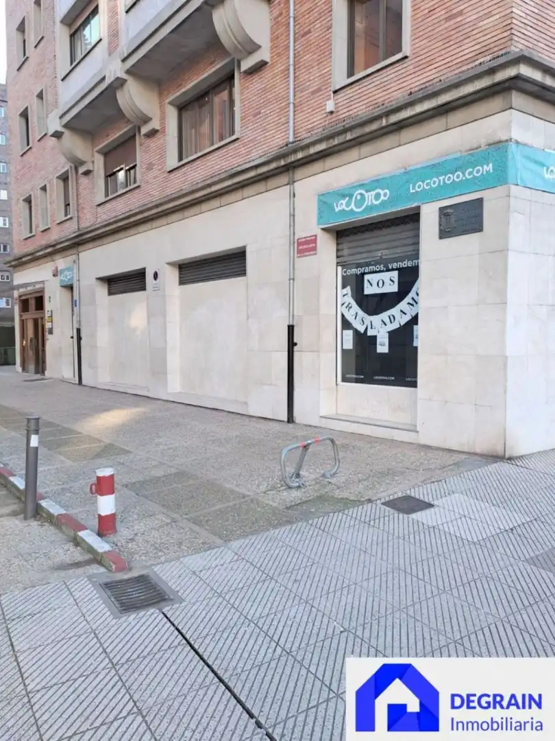 Geschaftsraum zur Miete in Oviedo 