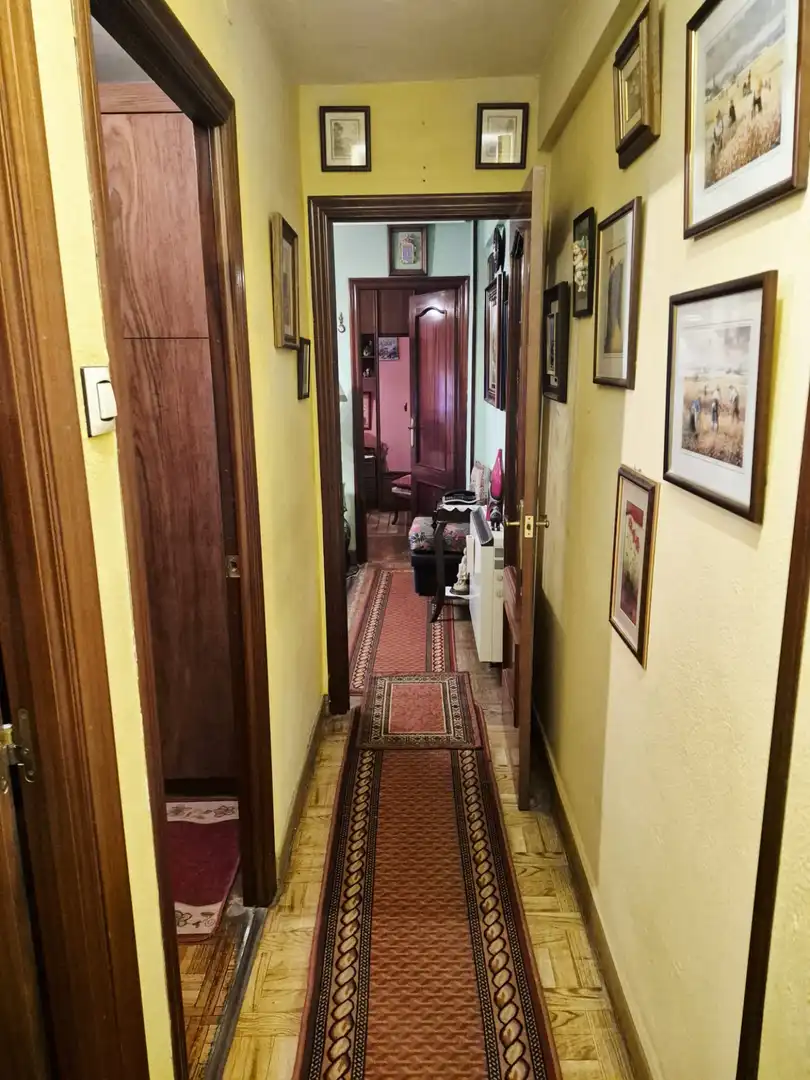 Piso en venta en Avilés con Calefacción y Trastero