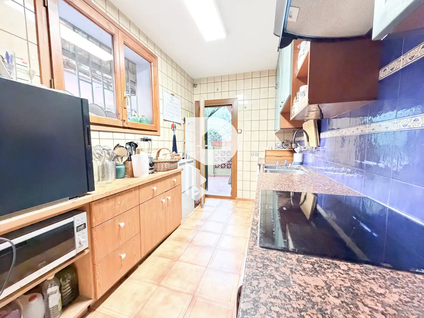 Cocina de Casa adosada en venta en Sant Vicenç Dels Horts con Aire acondicionado, Calefacción y Jardín privado