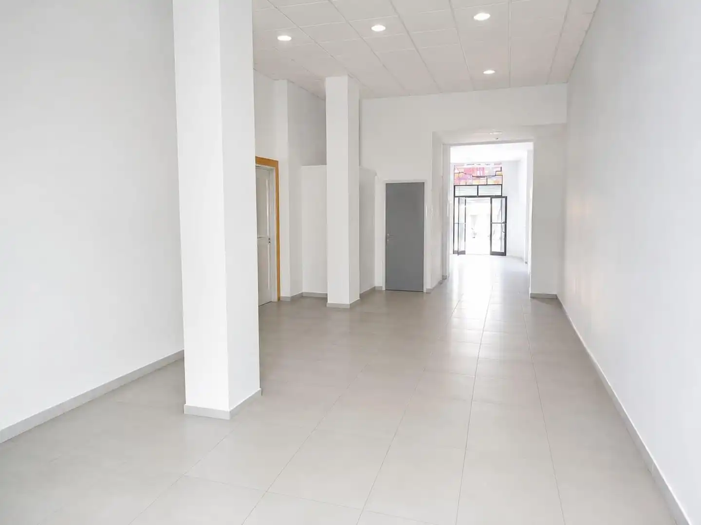 Local comercial en alquiler en Centre, imagen 2