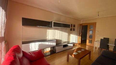 Foto 4 de Apartament de lloguer a Calle Manuel Muñoz Guillen  en  Burgos, Villimar - V1 - V2 - S3 - S4 - San Cristobal, Burgos