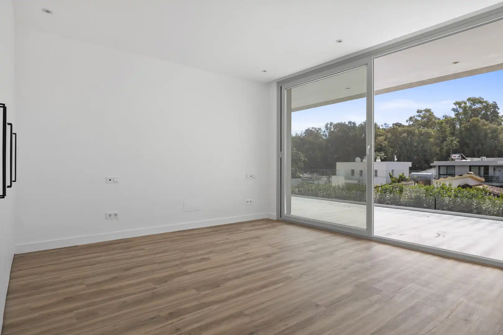 Habitación de Casa o chalet en venta en Marbella con Aire acondicionado, Jardín privado y Terraza