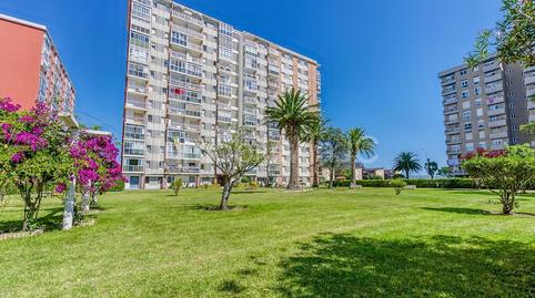 Foto 3 von Erdgeschoss zum Verkauf in El Puntal, Laredo