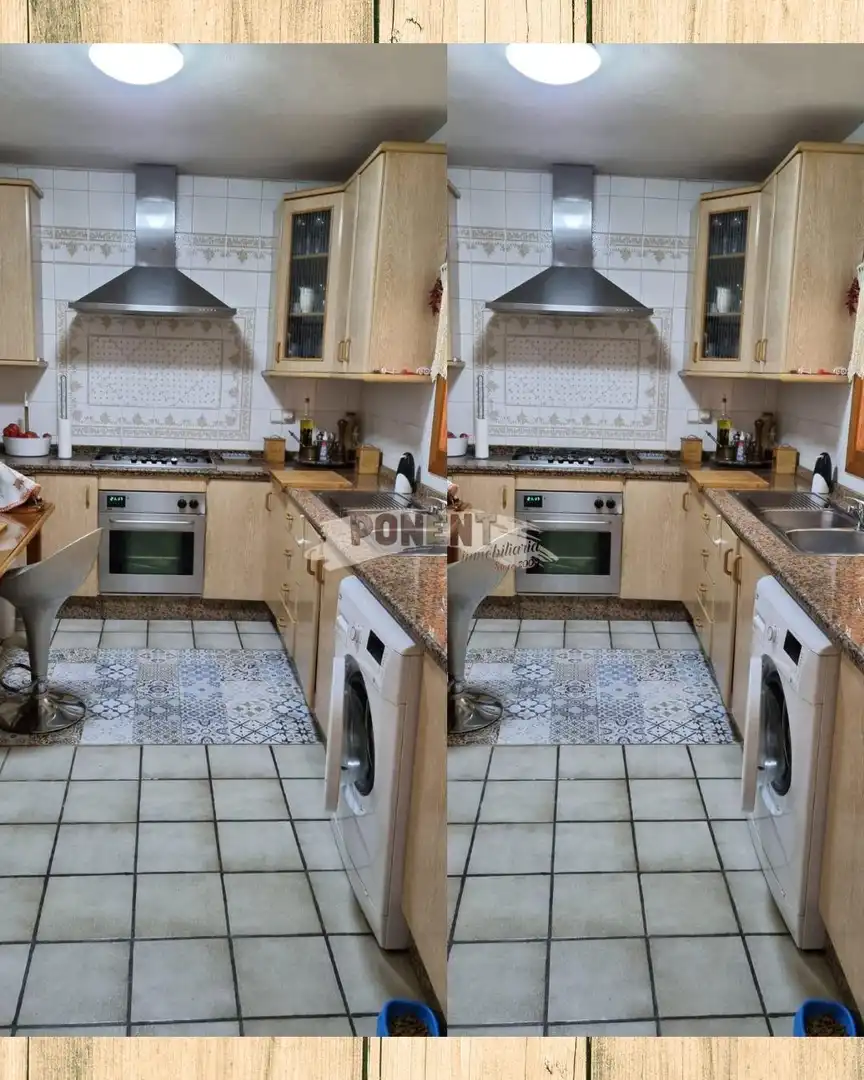 Cuina de Casa o xalet en venda en Santa Eulària des Riu amb Aire condicionat, Jardí privat i Terrassa