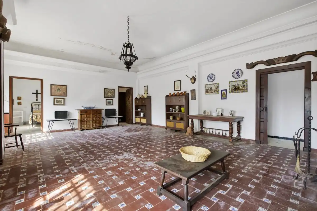 Finca rústica en venta en C. Pablo Picasso, Lora del Río