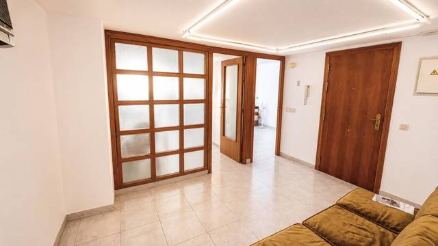 Local comercial en Venta en C. Pardo Bazán en Los Ángeles
