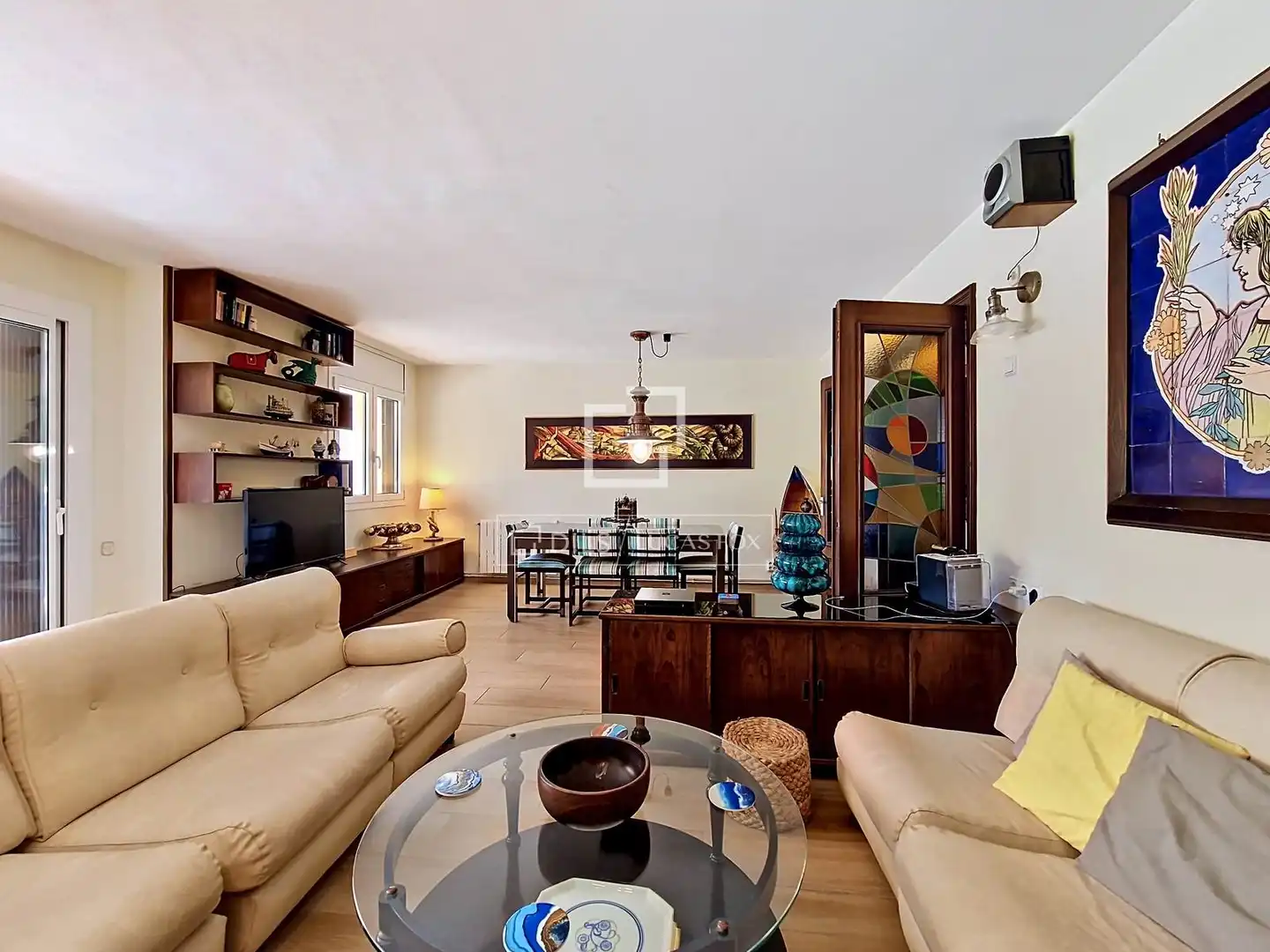 Living room of Flat for sale in Vilanova i la Geltrú  with Air Conditioner, Heating and Terrace