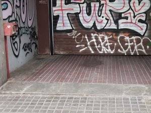 Garaje en Alquiler en Carrer de Rocafort en La Nova Esquerra de l'Eixample