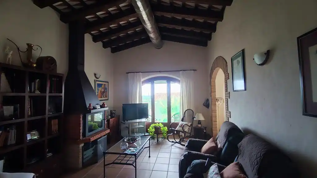 Sala d'estar de Casa o xalet en venda en Masarac i Vilarnadal amb Aire condicionat, Calefacció i Jardí privat