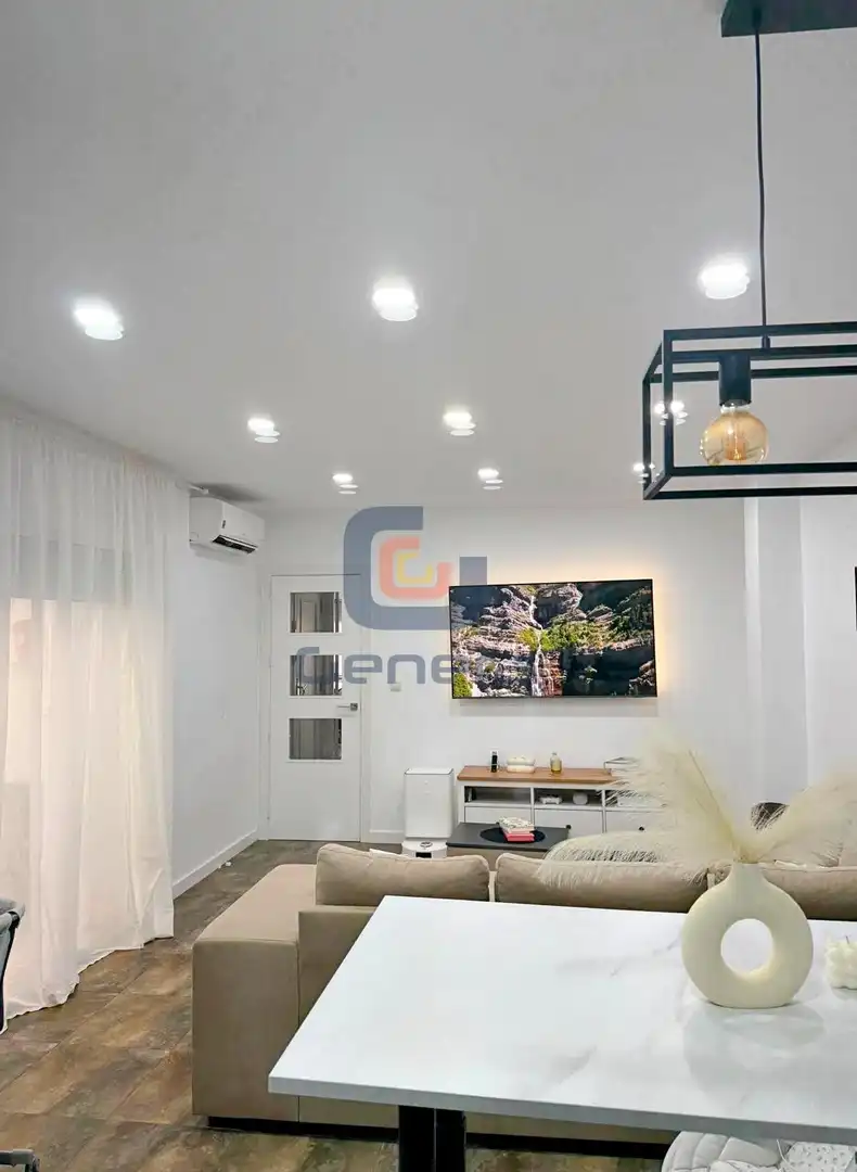 Bajo en venta en Calle SAN FERNANDO, imagen 5
