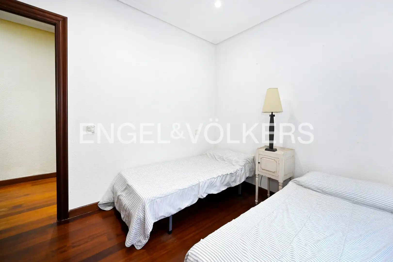 Schlafzimmer von Maisonette zur Miete in Santander mit Heizung, Privatgarten und Parkett