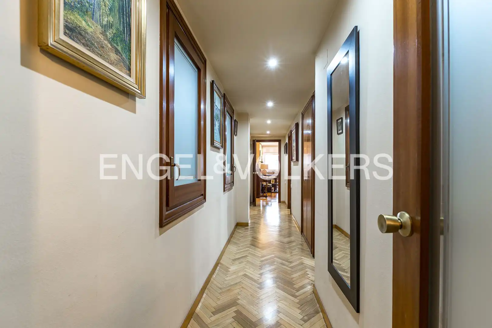 Piso en venta en Barcelona con Calefacción, Parquet y Amueblado