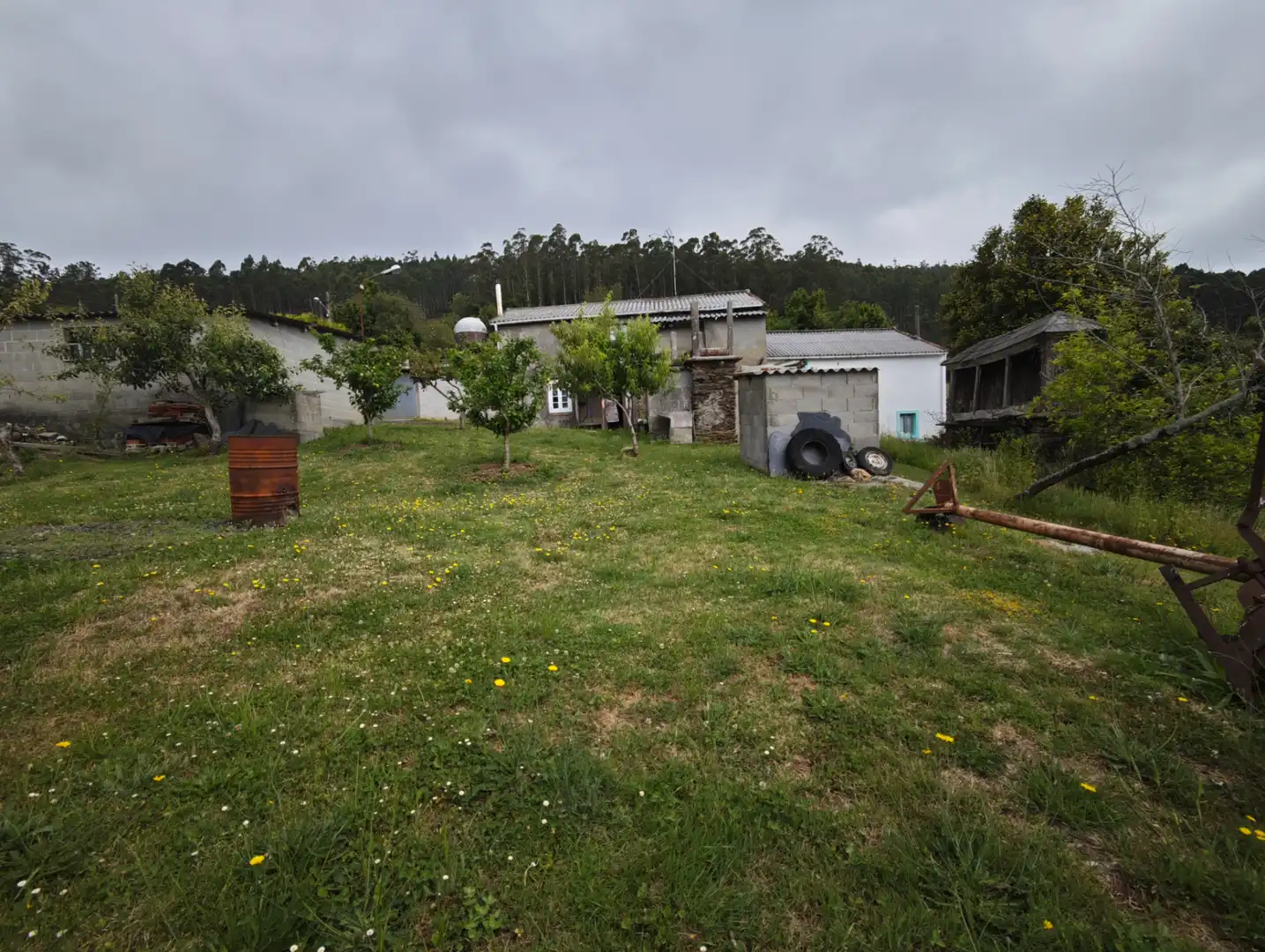 Houses for sale in Moeche  with Private garden