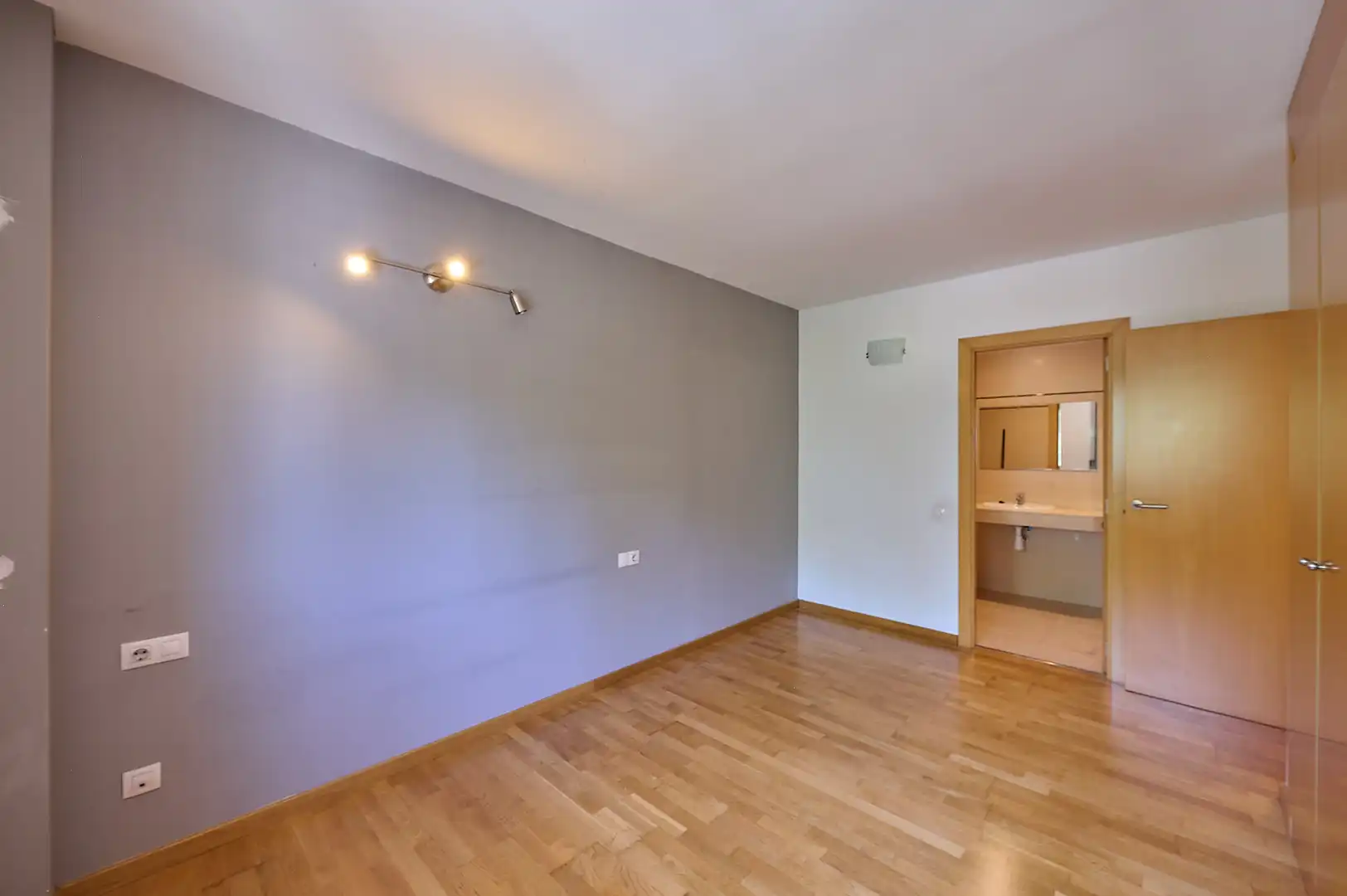 Bedroom of Flat for sale in Sentmenat  with Heating, Parquet flooring and Terrace
