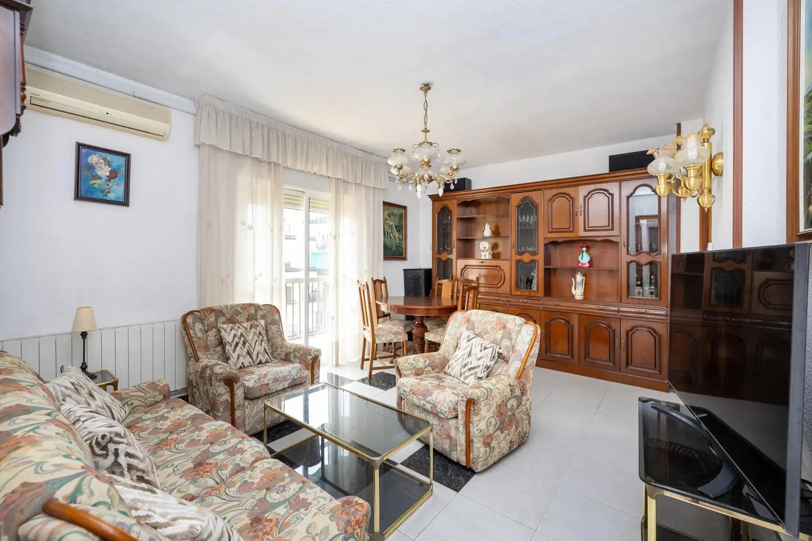 Sala de estar de Piso en venta en Granada con Aire acondicionado, Calefacción y Terraza