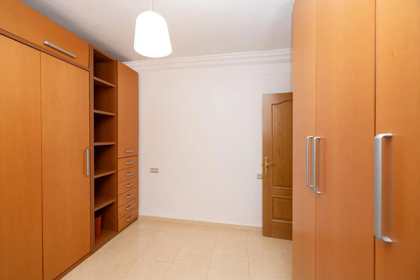 Piso en venta en Calle Calle Emperatriz Eugenia, 1, Camino de Ronda
