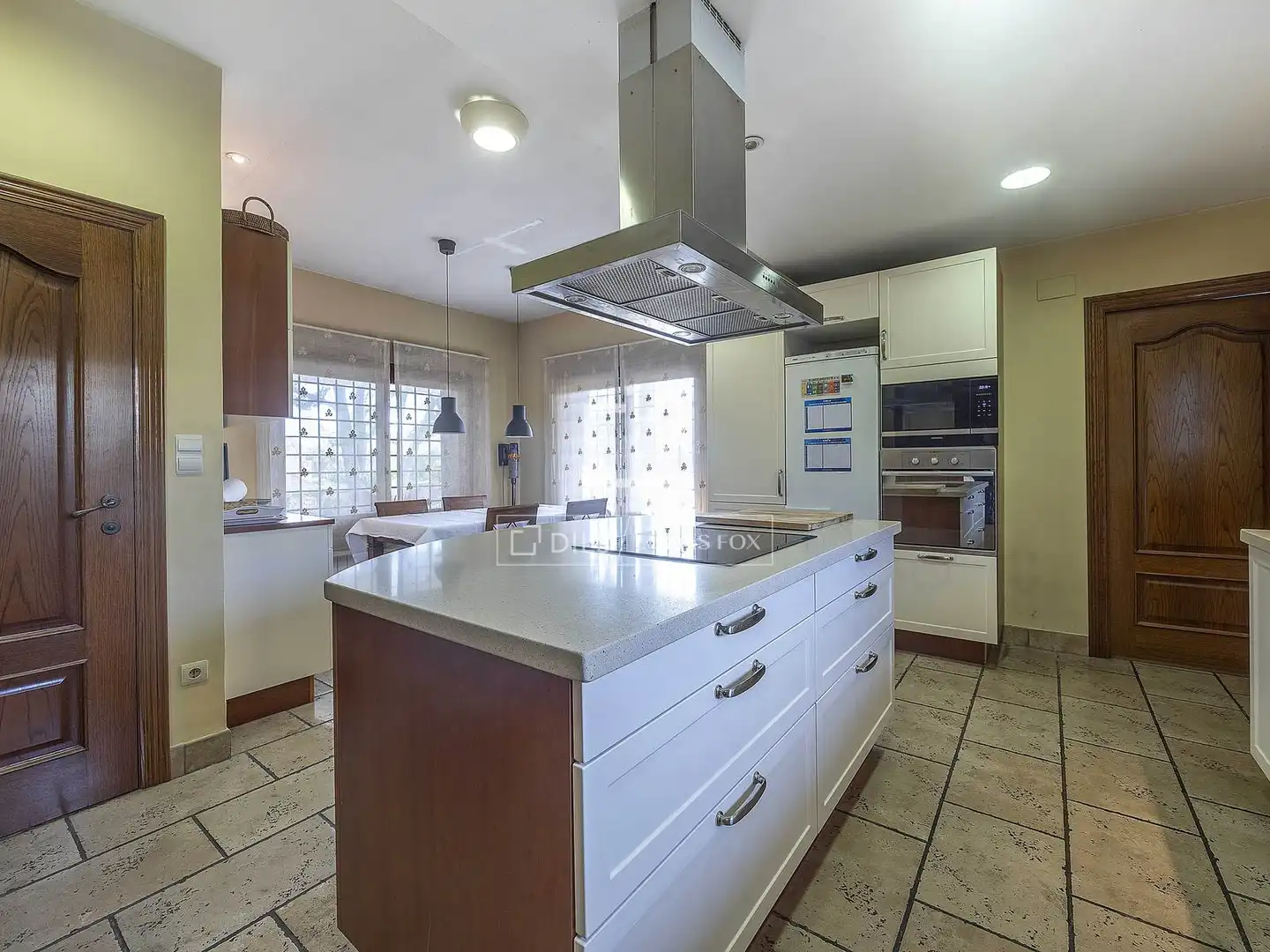 Cocina de Casa o chalet en venta en Paterna con Calefacción, Jardín privado y Terraza
