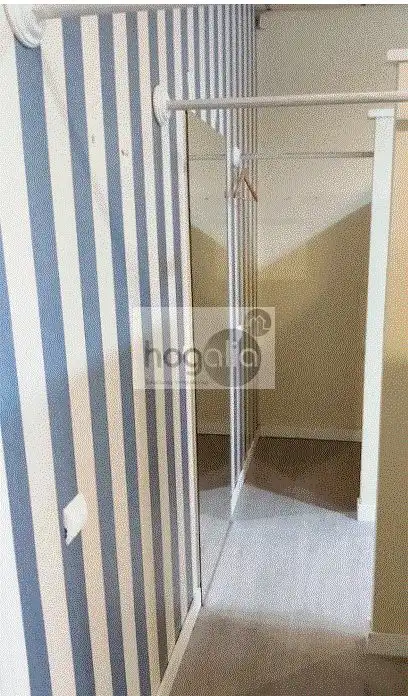Habitación de Local de alquiler en Sevilla con Aire acondicionado