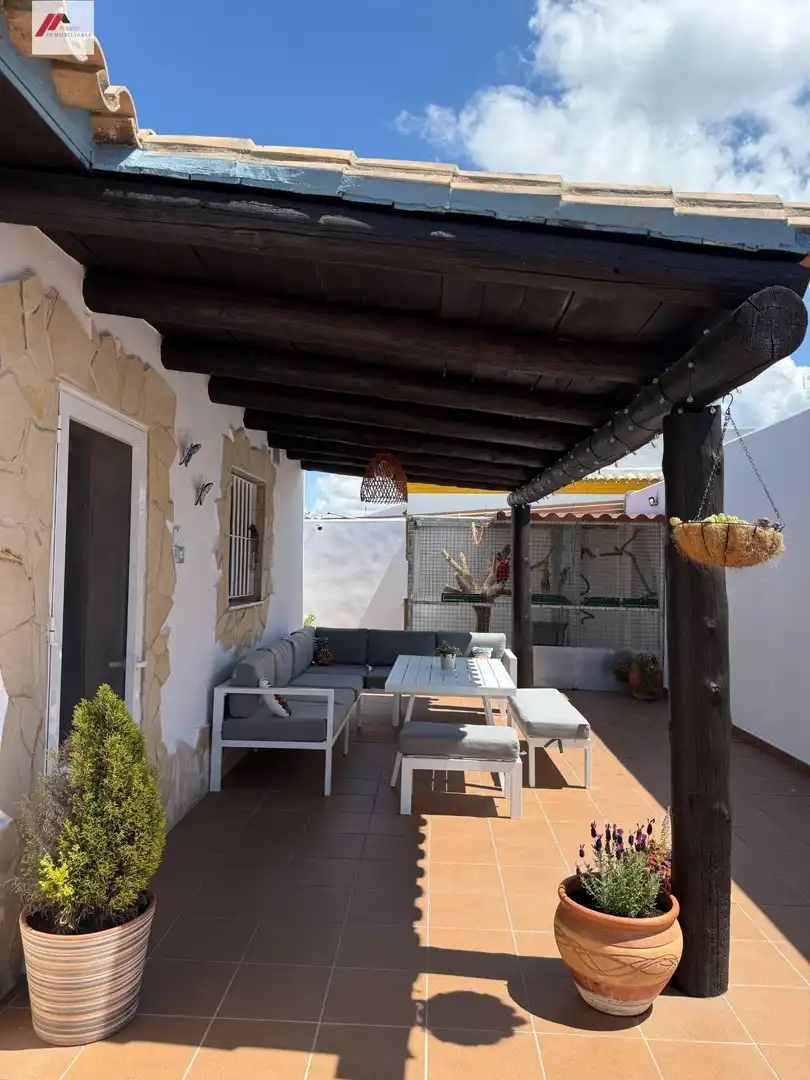 Terrassa de Casa o xalet en venda en El Puerto de Santa María amb Jardí privat, Piscina i Jacuzzi