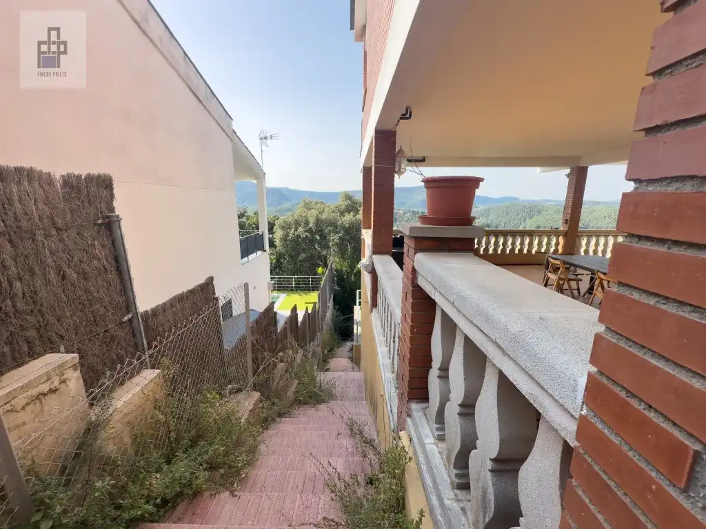Jardín de Casa o chalet en venta en Torrelles de Llobregat