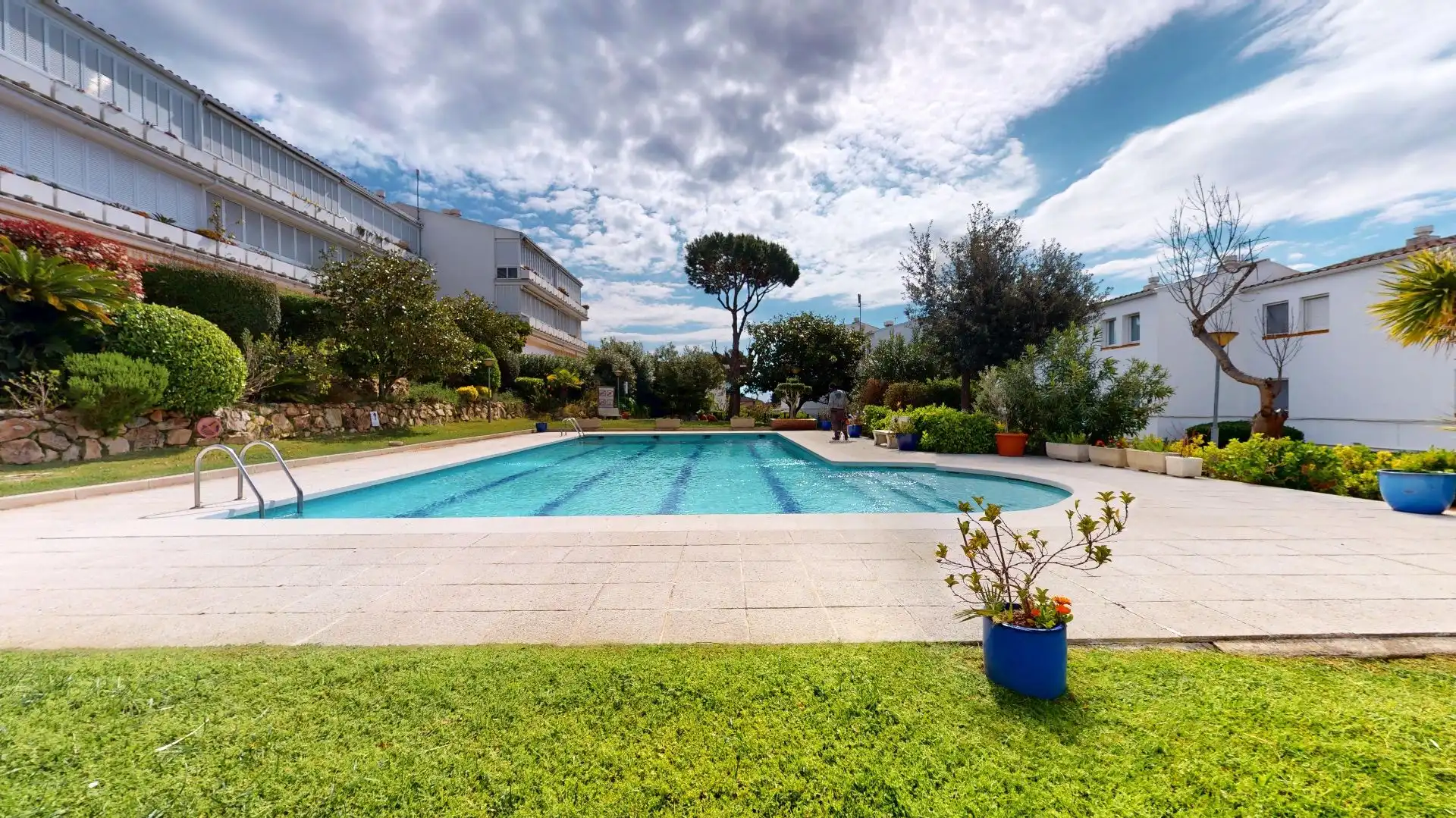 Piscina de Casa adosada en venta en Castell d'Aro, Platja d'Aro i s'Agaró con Aire acondicionado, Calefacción y Jardín privado