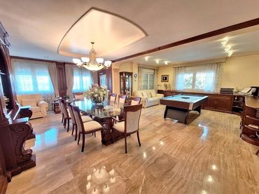 Villa avec balcon à vendre à Carrer DELS PINS