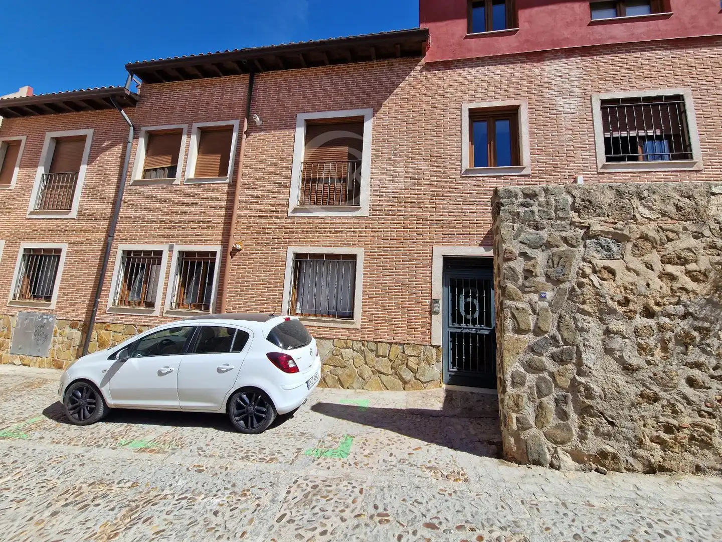 Vista exterior de Pis en venda en Toledo amb Aire condicionat, Calefacció i Traster