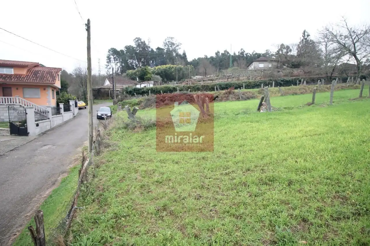 Terreny residencial en venda a Salvaterra de Miño, imagen 5