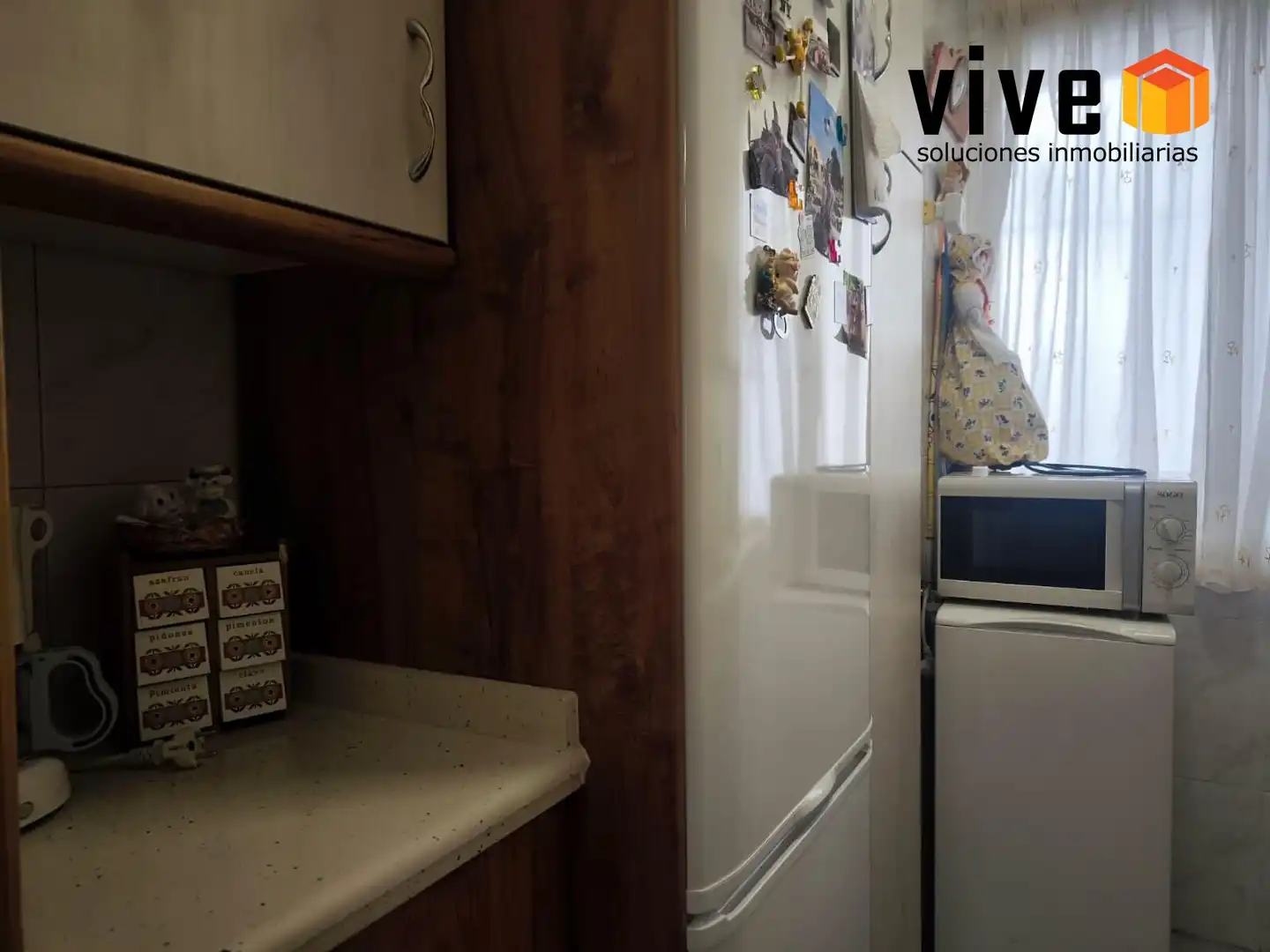 Kitchen of Flat for sale in Sevilla  with Air Conditioner