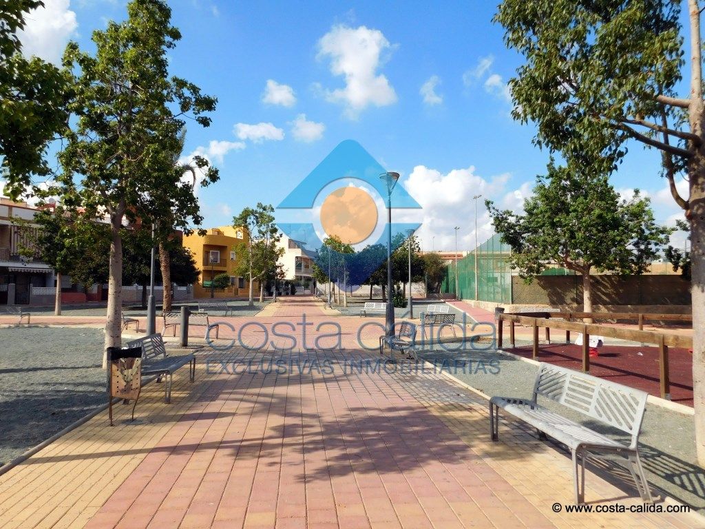 Vista exterior de Casa o xalet en venda en Mazarrón amb Terrassa i Balcó
