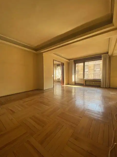 Sala de estar de Piso en venta en Oviedo  con Calefacción, Terraza y Trastero