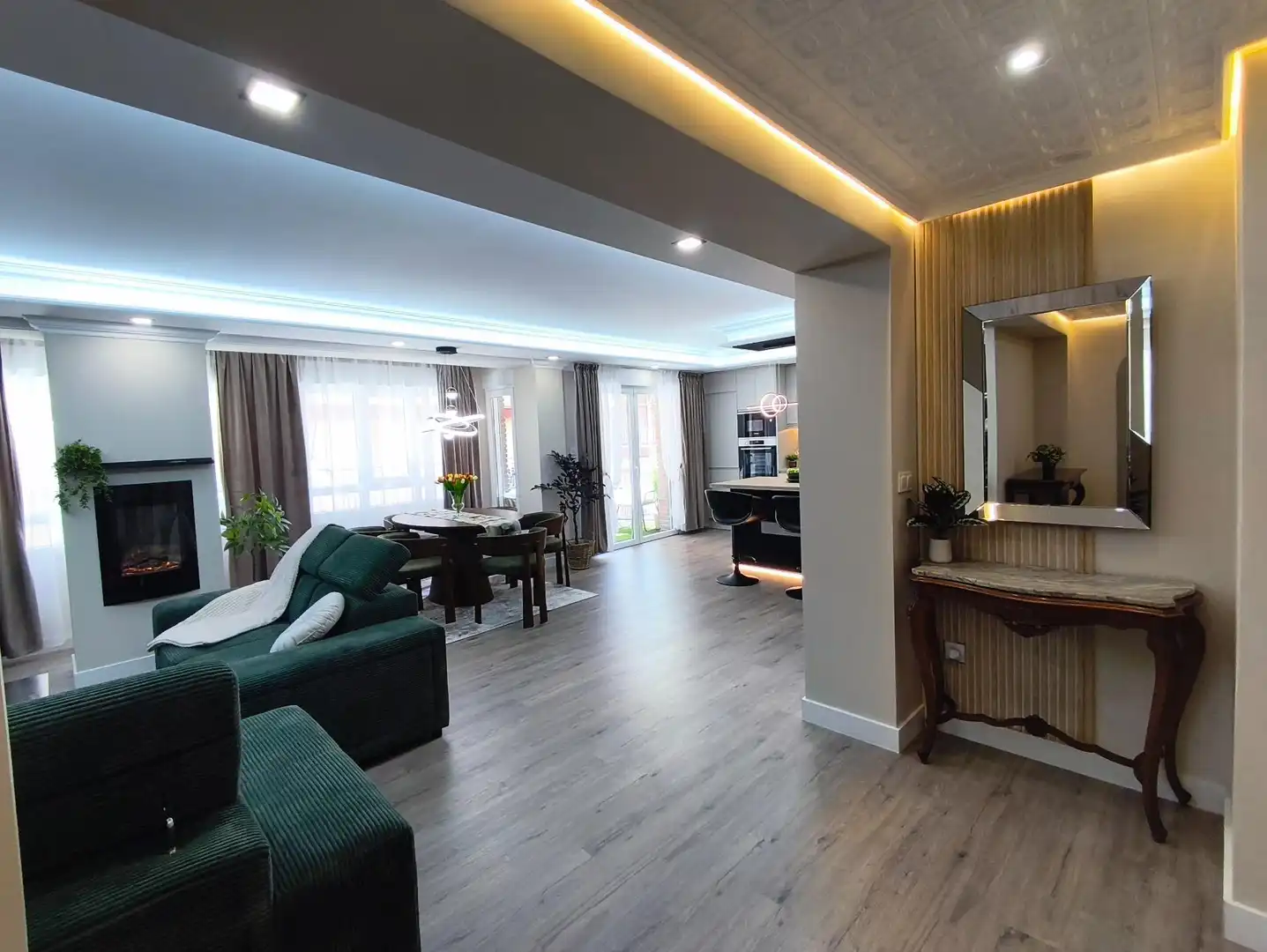 Sala d'estar de Apartament en venda en Santa Pola amb Aire condicionat, Calefacció i Moblat