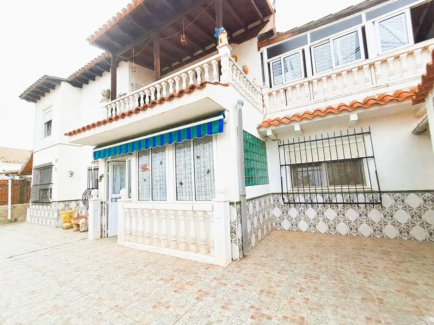 House with terrace for sale in Calabardina