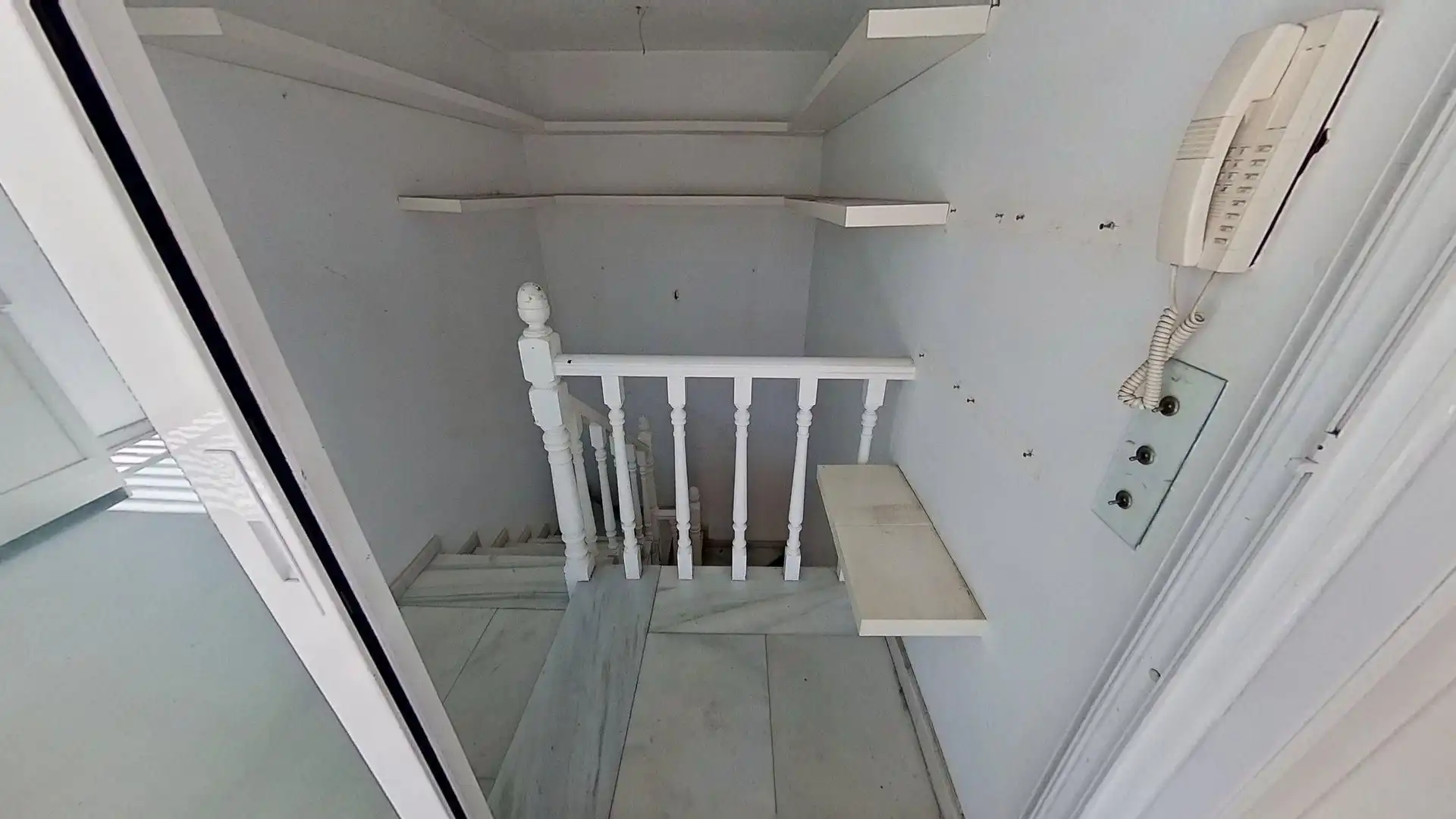 Einfamilien-Reihenhaus zum Verkauf in El Prat de Llobregat mit Privatgarten und Terrasse