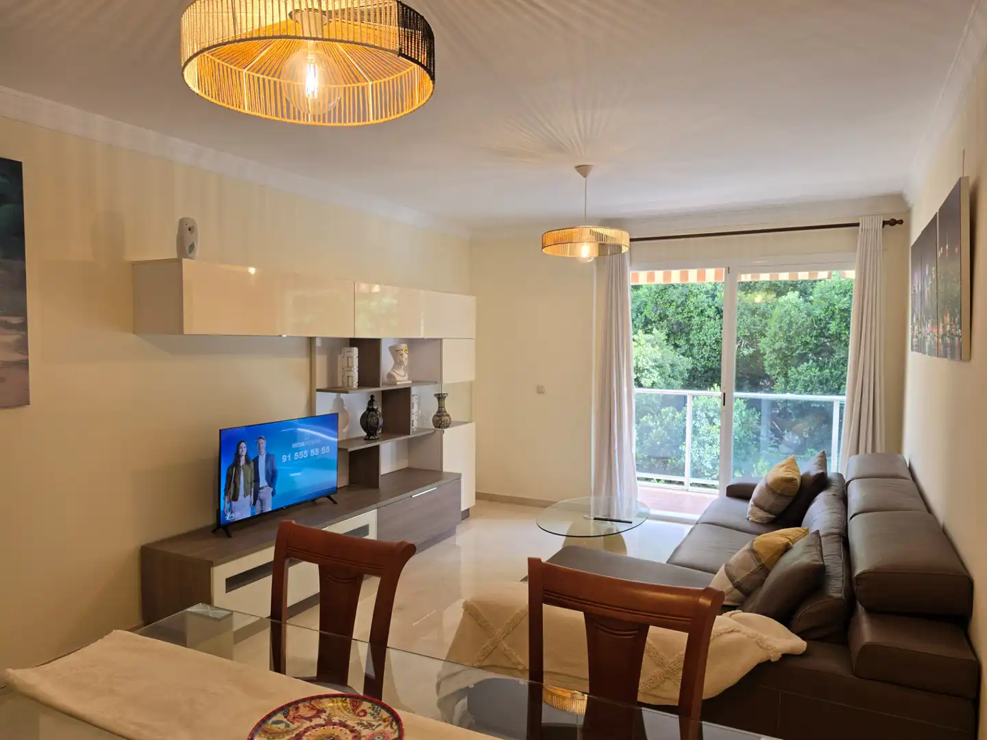 Living room of Flat for rent in Málaga  with Air Conditioner, Terrace and Furnished