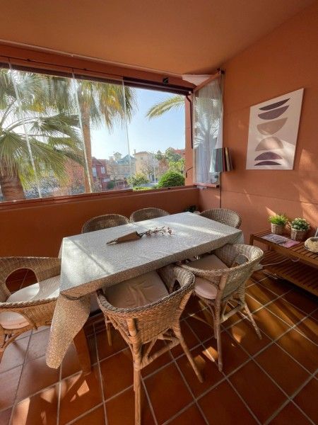 Terrassa de Pis de lloguer en Motril amb Aire condicionat, Terrassa i Piscina