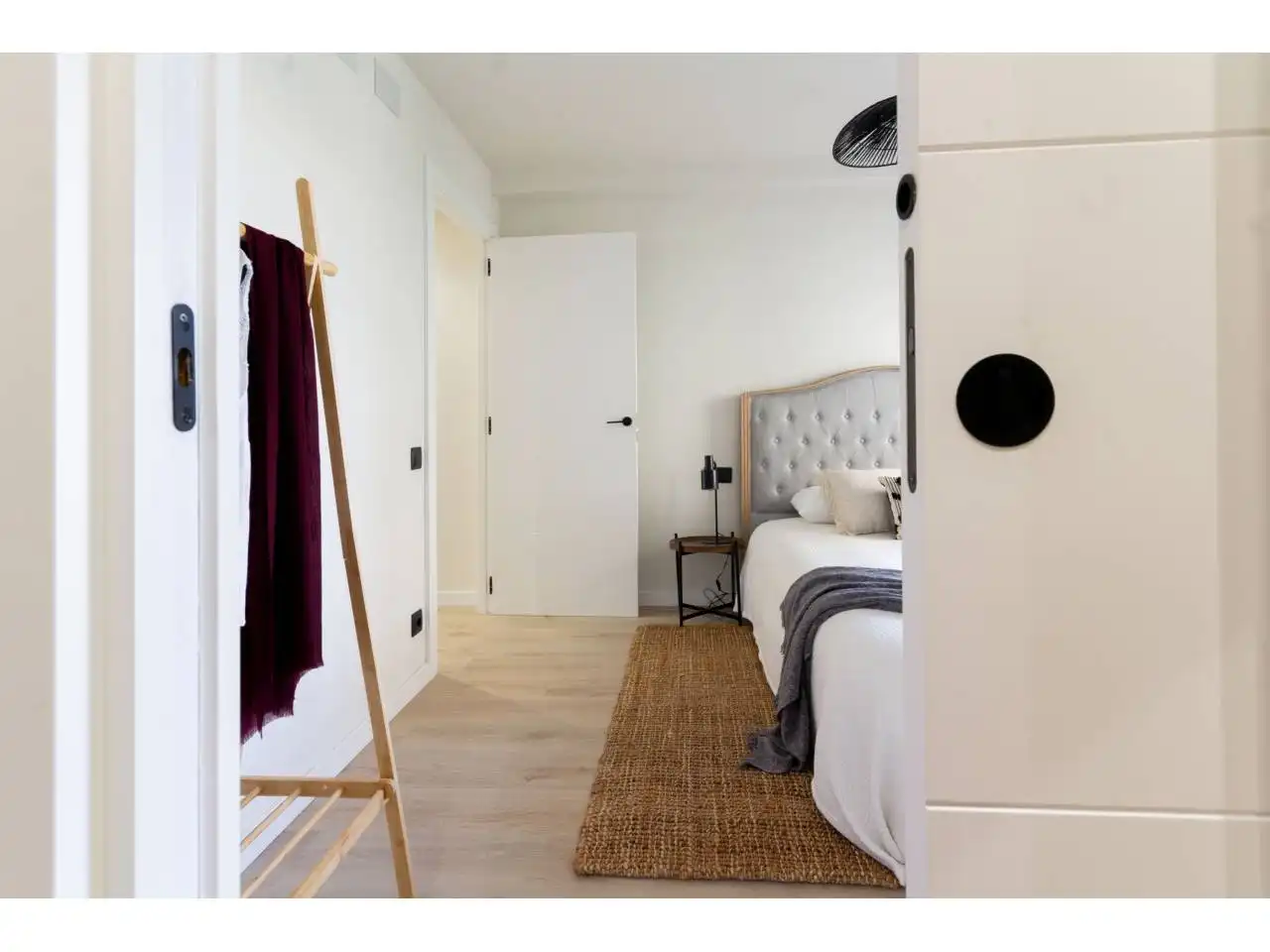 Habitación de Dúplex en venta en Terrassa con Aire acondicionado, Calefacción y Terraza