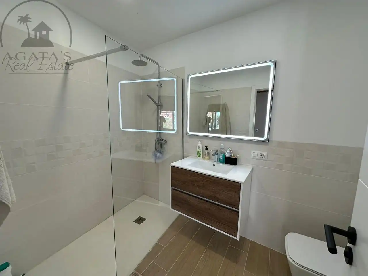 Casa con piscina in vendita a Tres De Mayo, imagen 36
